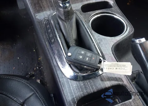 2015 Chevrolet Malibu 1Lz z USA, uszkodzony, nr VIN 1G11F5SL2FF161780